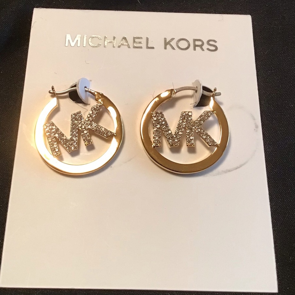 MICHAEL KORS MK GOLD TONE CRYSTAL HOOP EARRINGS NWT